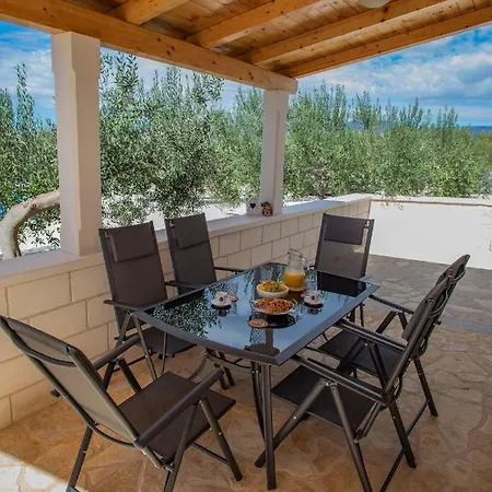 Holiday home Opg Meri Pucisca