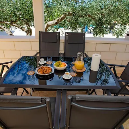 Opg Meri Vakantiehuis Pucisca